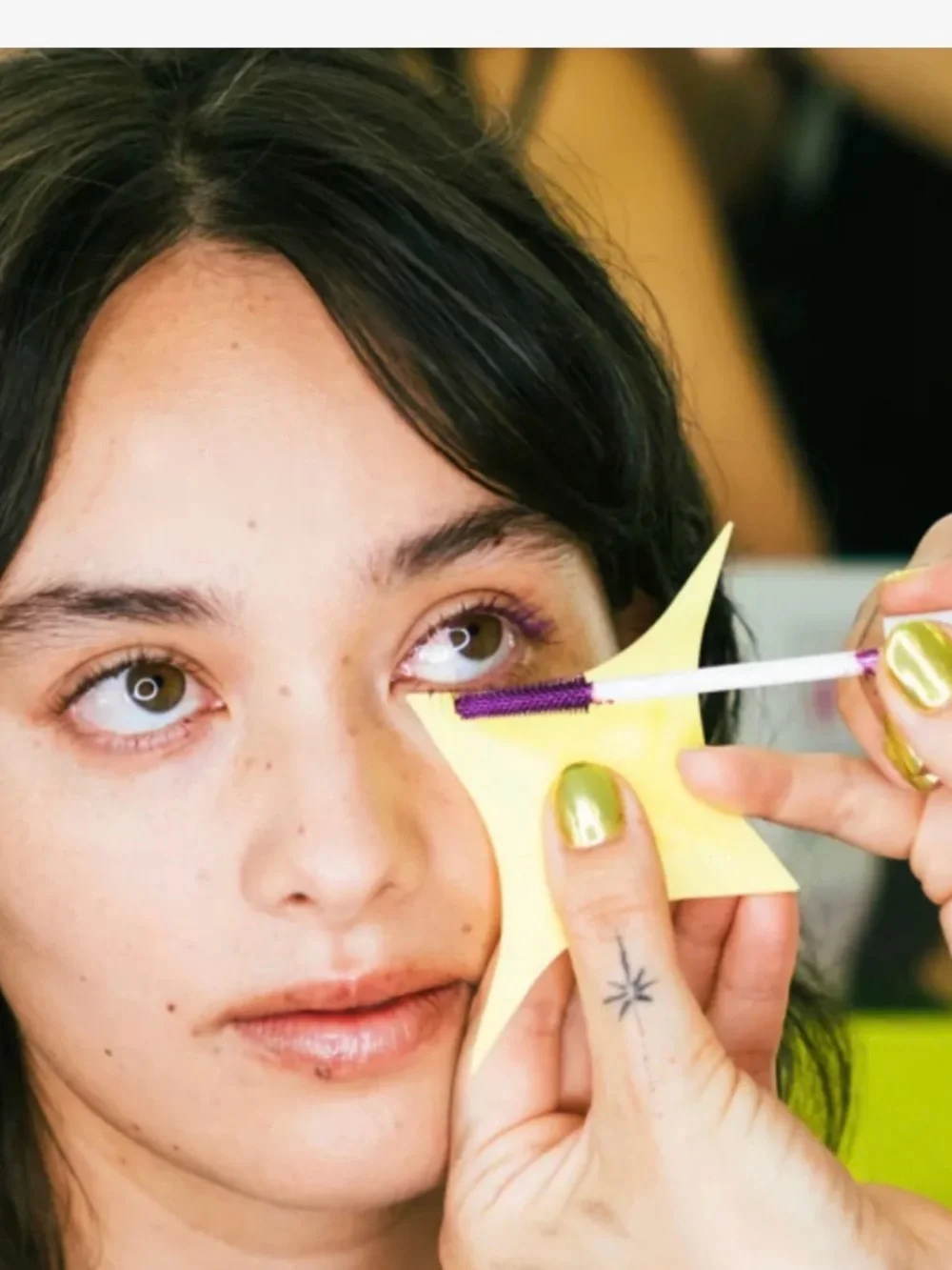 New Half Magic Eyeliner Wing Magician Tool